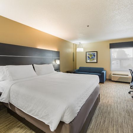 Holiday Inn Express London-I-70 By Ihg Exteriér fotografie
