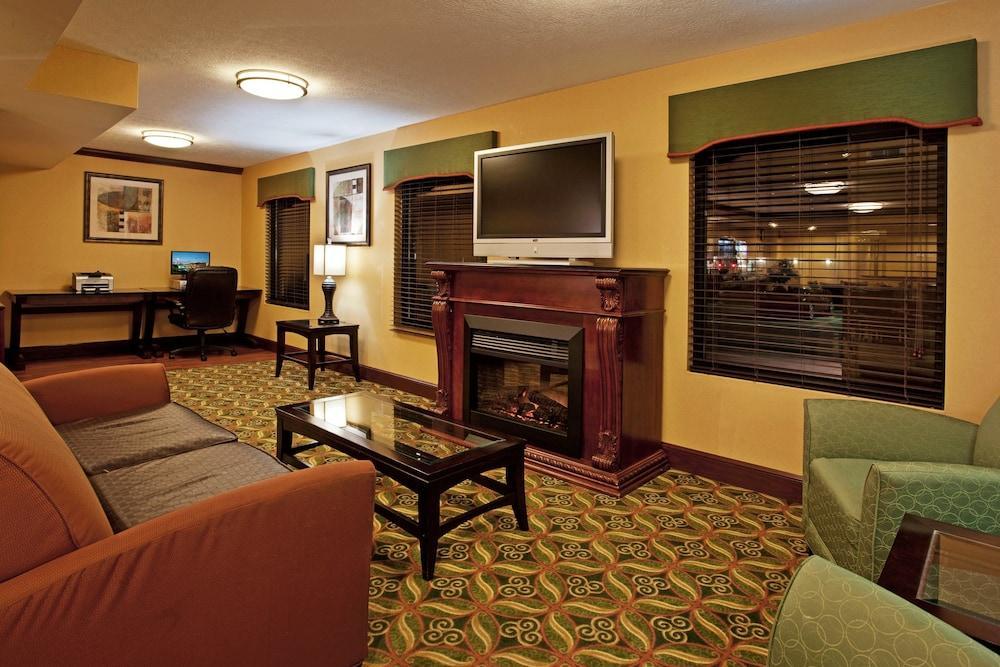 Holiday Inn Express London-I-70 By Ihg Exteriér fotografie