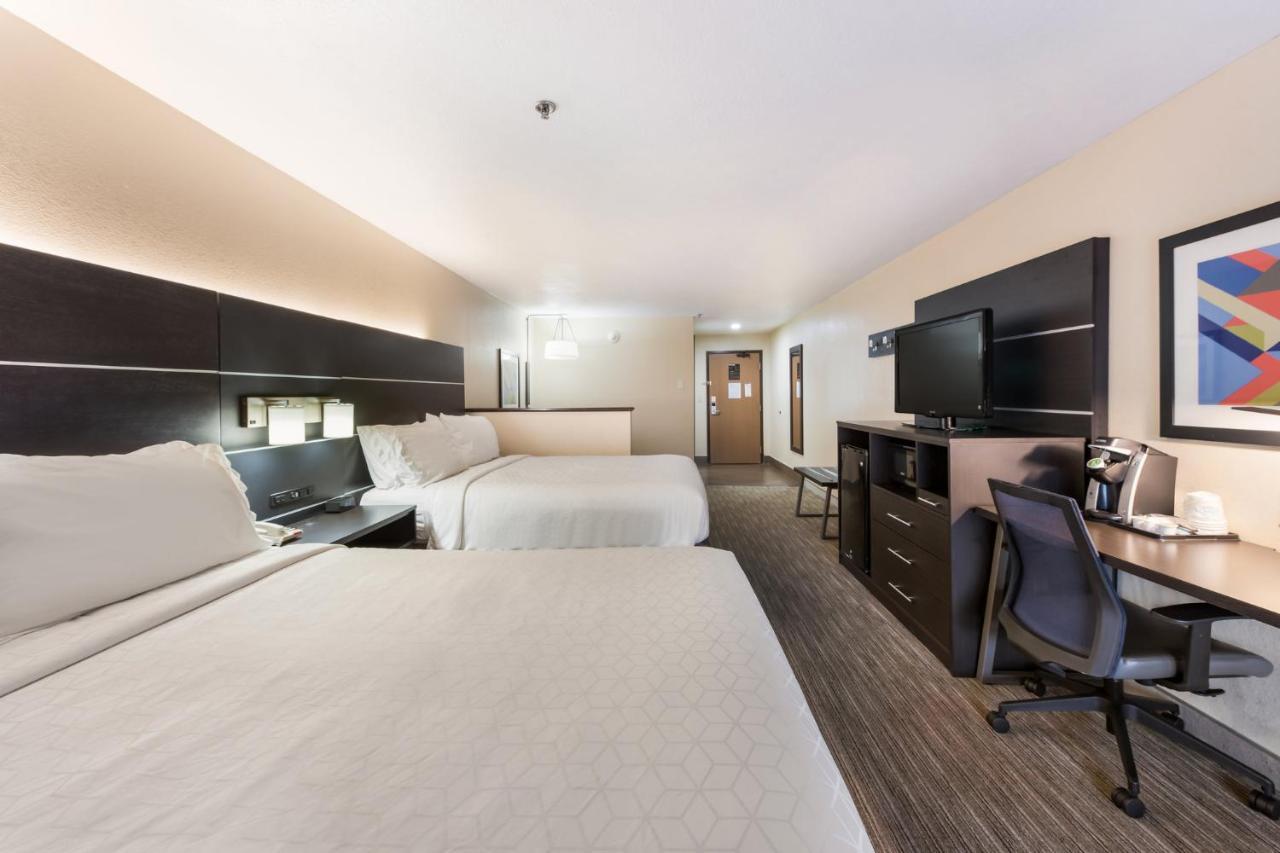 Holiday Inn Express London-I-70 By Ihg Exteriér fotografie