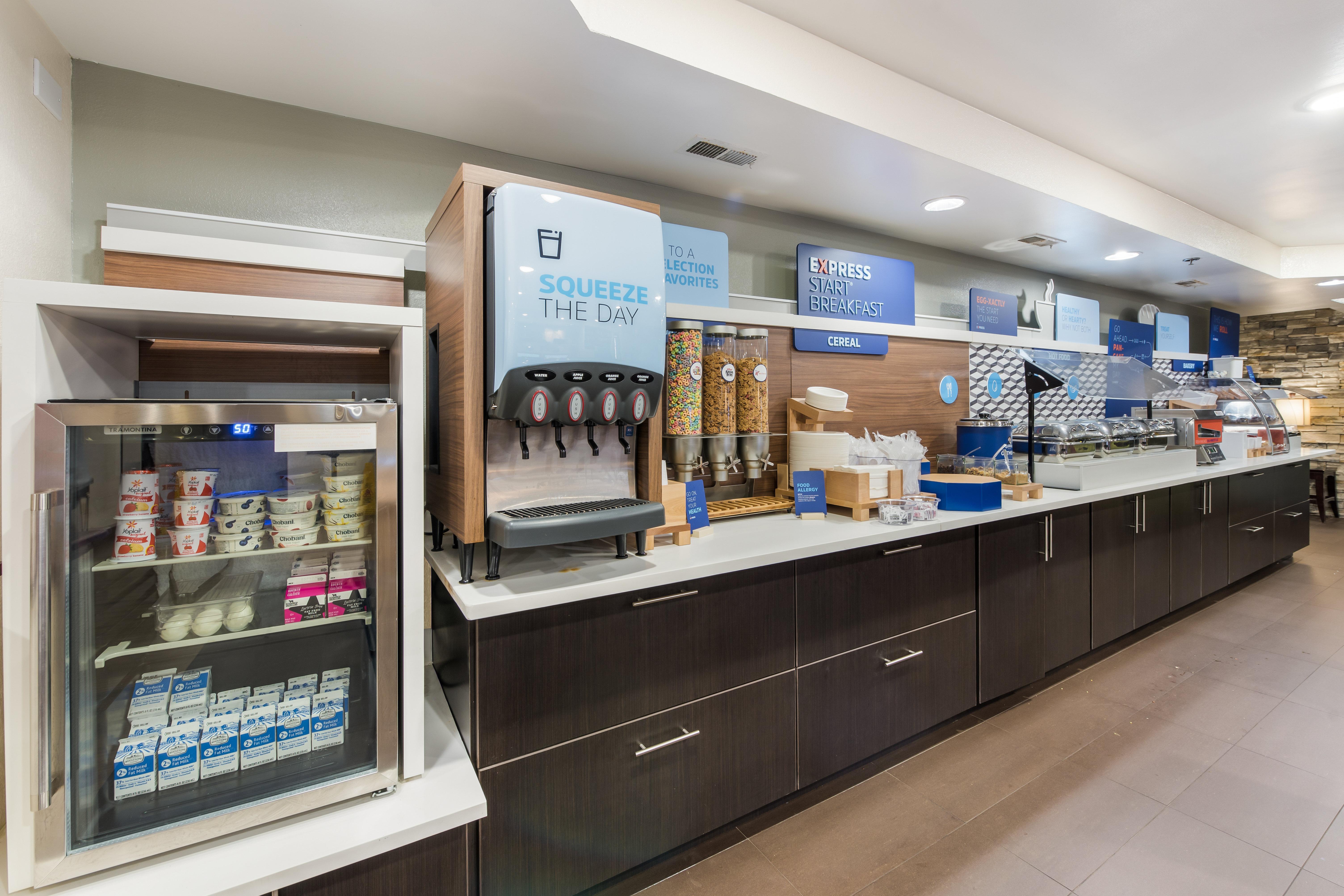 Holiday Inn Express London-I-70 By Ihg Exteriér fotografie