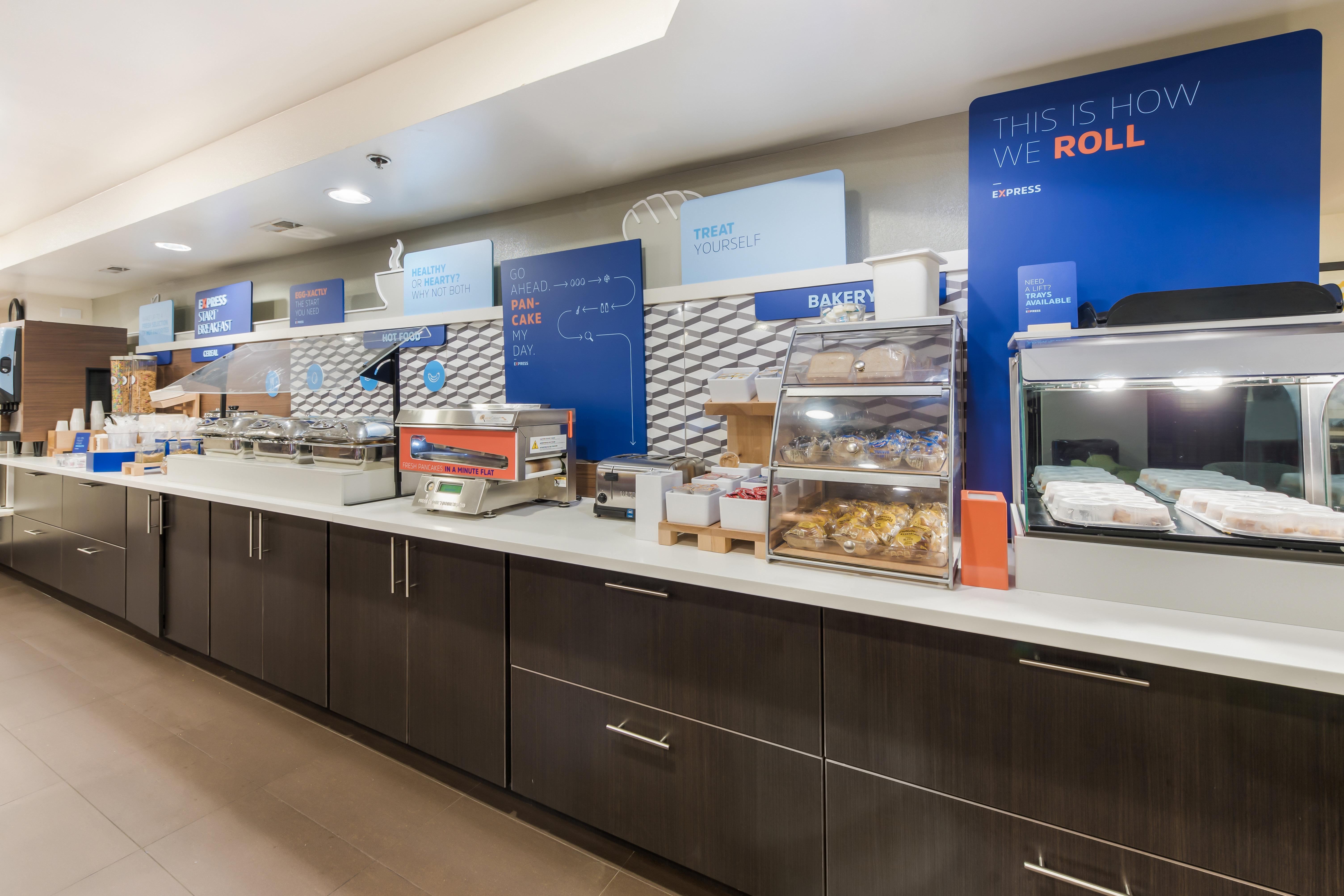 Holiday Inn Express London-I-70 By Ihg Exteriér fotografie